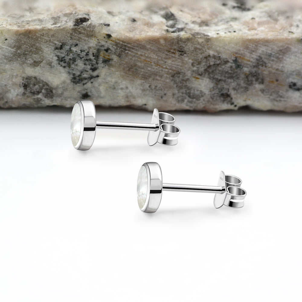 6mm | Mother of Pearl Round Sterling Silver Stud Earrings