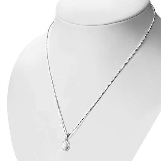 Mother of Pearl Oval Silver Pendant