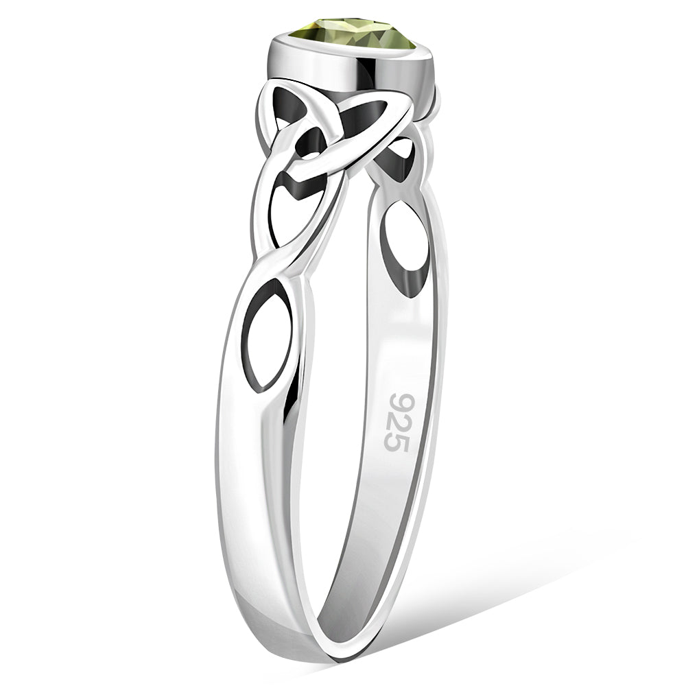 Celtic Thin Trinity Knot Silver Ring set w/ Peridot Stone