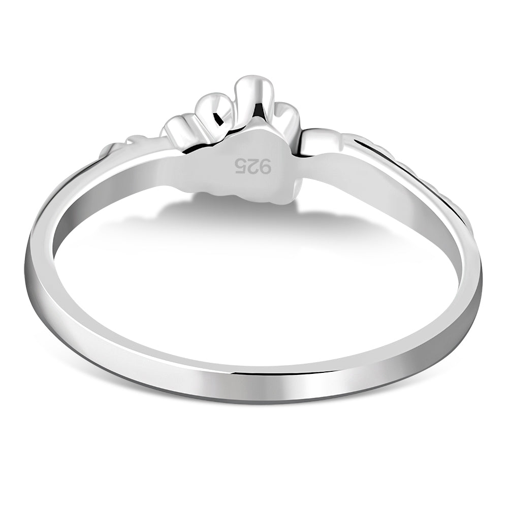 Plain Ethnic Flowers Silver Ring