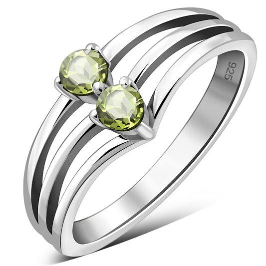 Silver Ring set w/ Faceted Peridot Stone