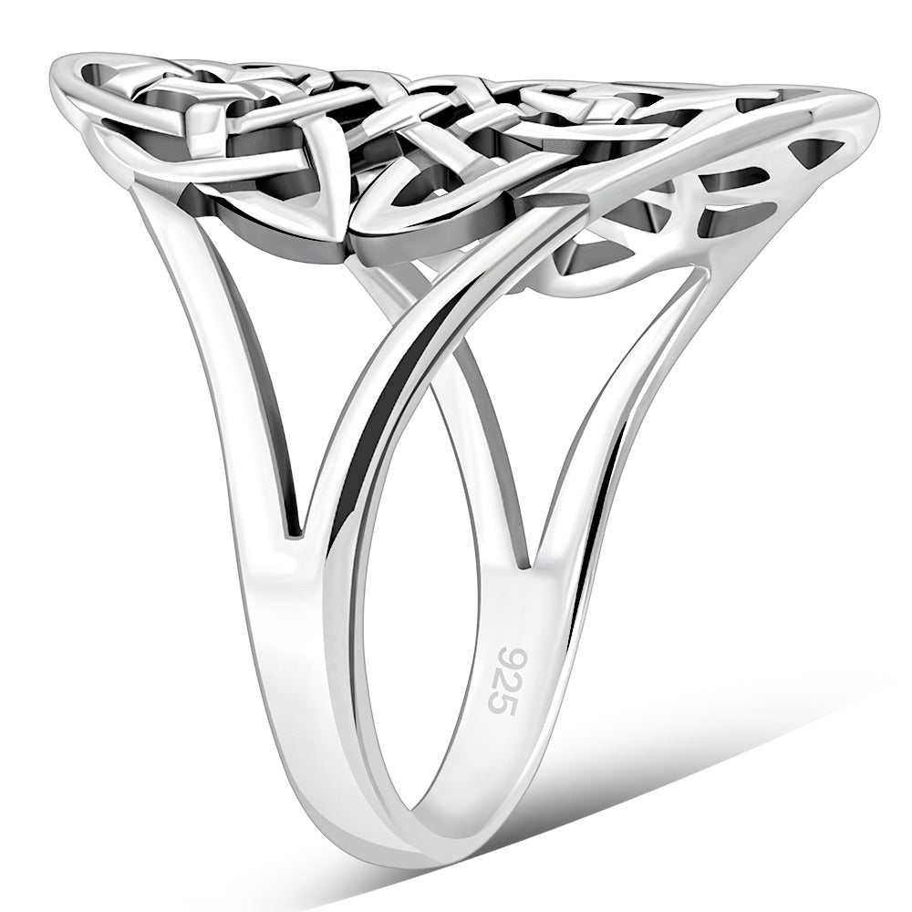 Large Light Round Celtic Knot Silver Ring