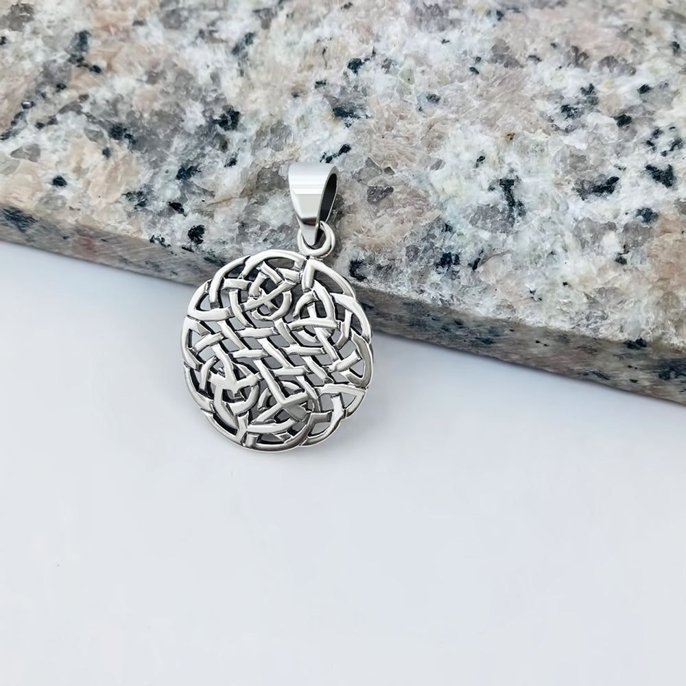 Irish Gaelic Celtic Dara Knot Round 925 Sterling Silver Pendant