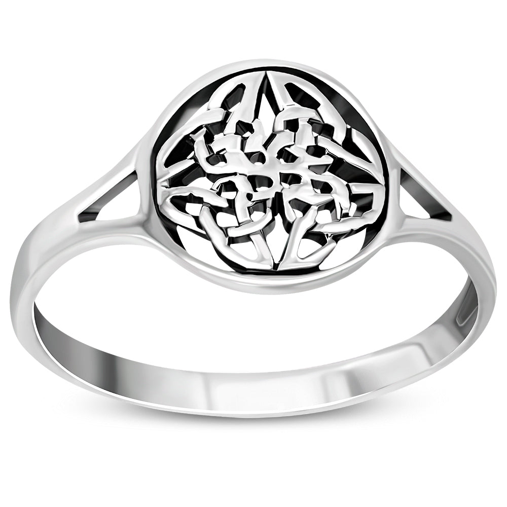Round Design Celtic Trinity Knot Silver Ring